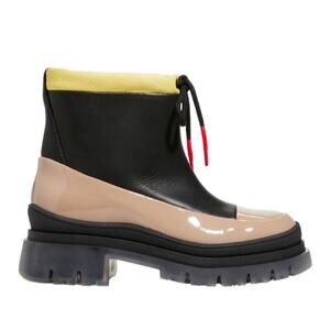 Montelliana Lucy Boot in Black Cedar Lug Sole‎ Wool Lining Leather Winter (38)